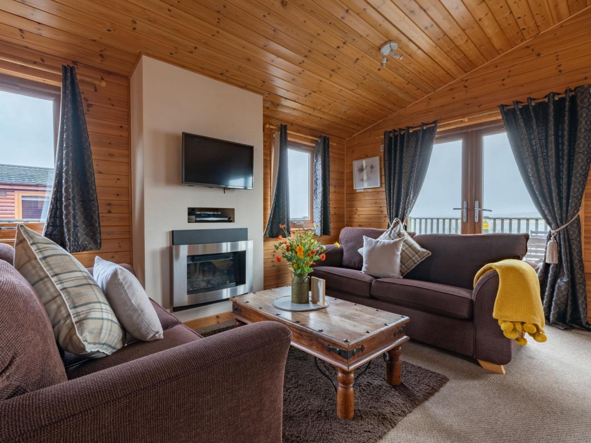 Chalet Loch Leven Lodge 10 By Interhome كينروس المظهر الخارجي الصورة