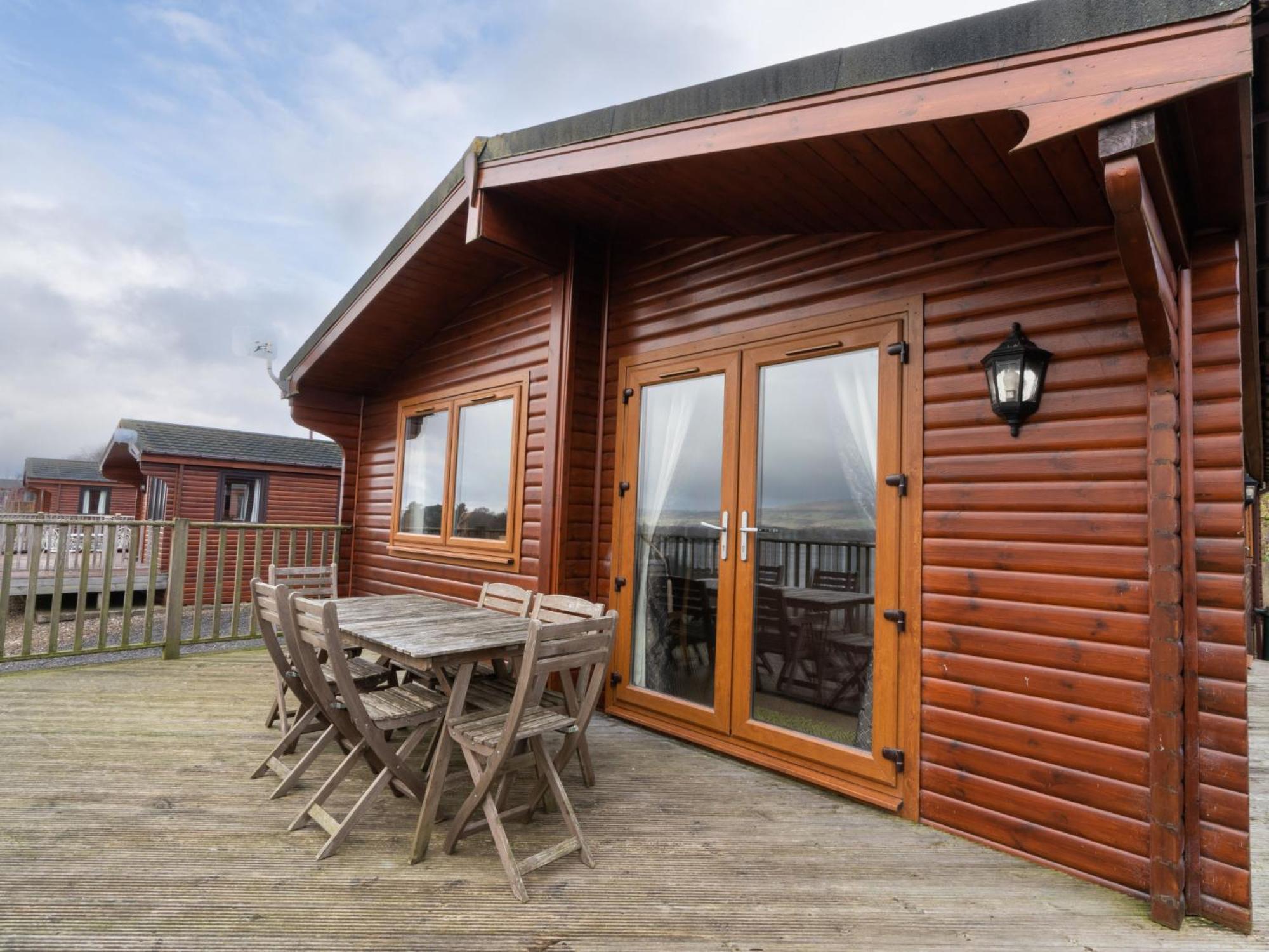 Chalet Loch Leven Lodge 10 By Interhome كينروس المظهر الخارجي الصورة